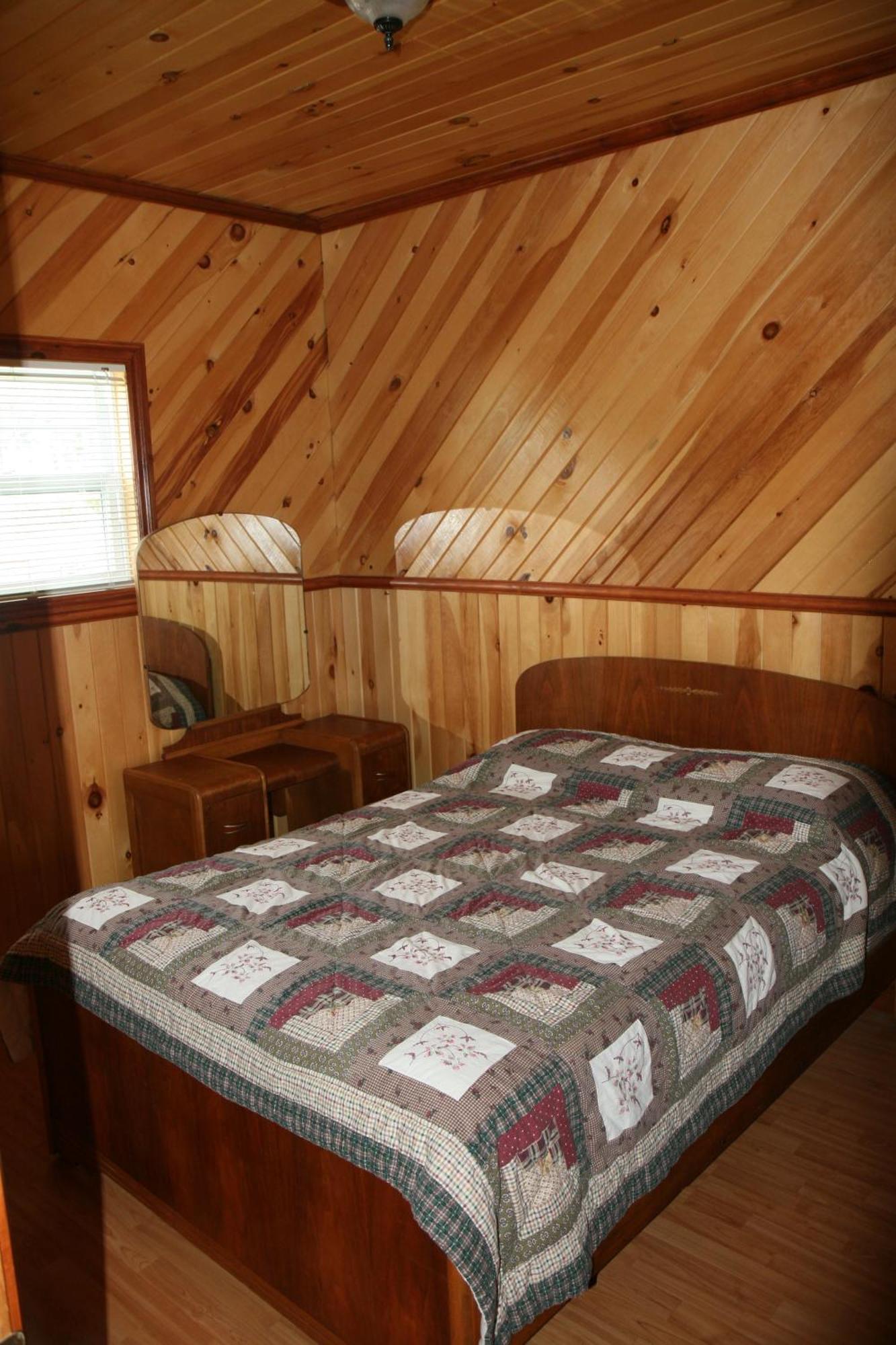 Motel Et Chalets Bo-Fleuve Evangeline Saint-Siméon Szoba fotó
