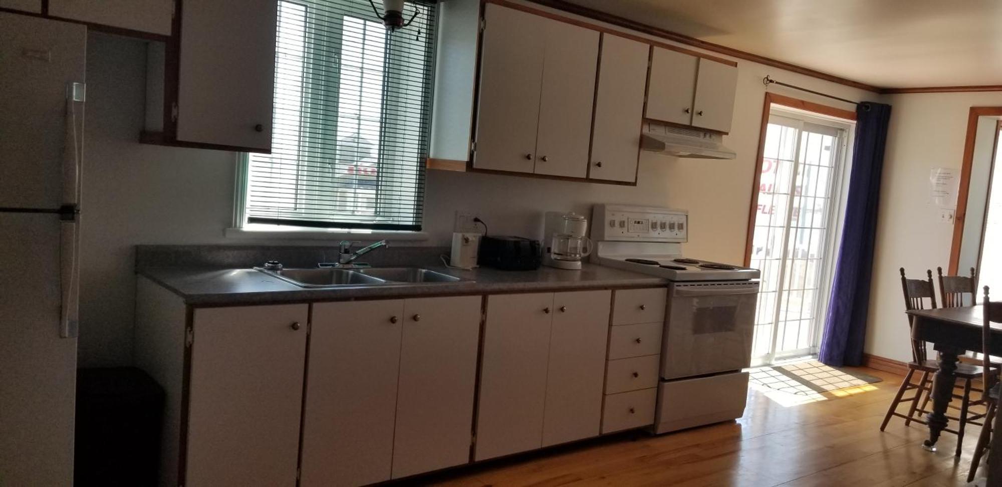 Motel Et Chalets Bo-Fleuve Evangeline Saint-Siméon Kültér fotó